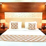 Hotel When In Gurgaon - Opposite To Artemis Hospital