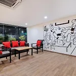 Oyo Townhouse 079