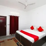 Oyo 36700 Moonlight Residency