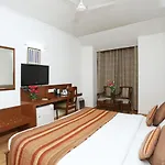 Hotel Windsor Castle Cyber City