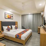 Fabhotel Luxe Stayz Moulsari Avenue