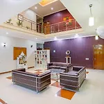 Fabhotel Traika Inn