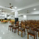 Hotel De Luxe Basai Road