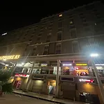 Avr Hotels 1 Bhk Rooms Sapphire Mall 83 Manesr