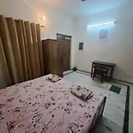 Jasmine Stay By Walias, Entire Apartment