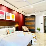 Bluo Studio4 Dlf Cybercity - Balcony, Gym Tt, Lift