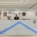 Hotel Elite 29 Golf Course Road