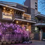 Luxurious 4 Bhk With Mini Movie Theatre In Gurgaon