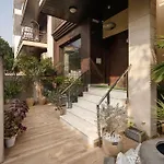 Luxurious 4 Bhk With Mini Movie Theatre In Gurgaon