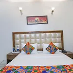 Fabhotel Rd Residency