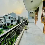 Bedchambers Serviced Apartments - Artemis Hospital