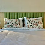 Hotel Limon & Banquet Sector 29, Gurgaon