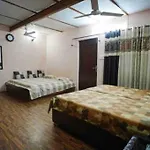 Achal Farm जंगल में मंगल