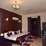 Nook Inn & Suites - Mg Road Metro