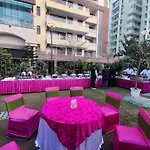 Gazebo Inn & Suites Medanta