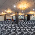 Oyster Pearl Hotel - Medicity Gurugram, Near Medanta Hospital