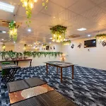 Oyster Pearl Hotel - Medicity Gurugram, Near Medanta Hospital
