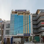 Oyster Pearl Hotel - Medicity Gurugram, Near Medanta Hospital