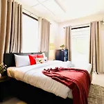 Bluo Stays - Dlf Cybercity Gurgaon