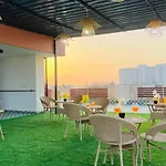 Bluo Medicity - Hotel Gurgaon