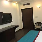 Hotel O Vatika