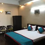 Hotel O Vatika