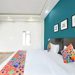 Fabhotel City Suits