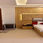 Haris Court- Cyber Hub