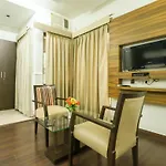 Convenient Executive Studio Near Mg Road Metro