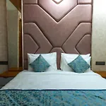 Platinum Service Apartment Dlf Cyber City