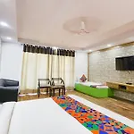 Angel Green Residency