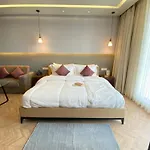 Elegant Apartment In Gurgaon