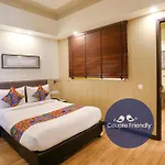 Fabhotel Sapphire 83