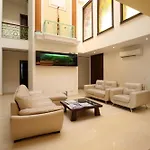 Collection O Sakshi