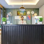Hotel Wedlock Sector 47
