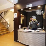 The Avenue Residency Near Leisure Valley Park