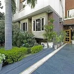 Oyo Rooms Cyber City