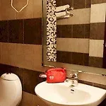 Oyo Rooms Signature Tower