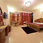 Karon Inn
