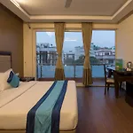 Mint Moulsari Suites