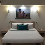 Red Fox By Lemon Tree Hotels, Sector 60, Gurugram