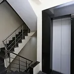 Oyo 14482 Live Inn