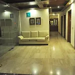 Oyo Rooms Sikanderpur Metro Station