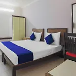 Oyo 20027 Silverkey Cyber City