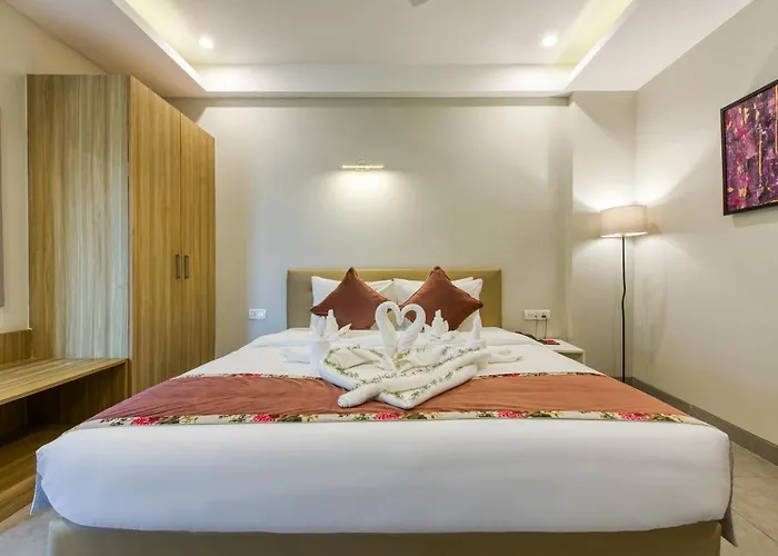Rosastays Gurugram Sec 31