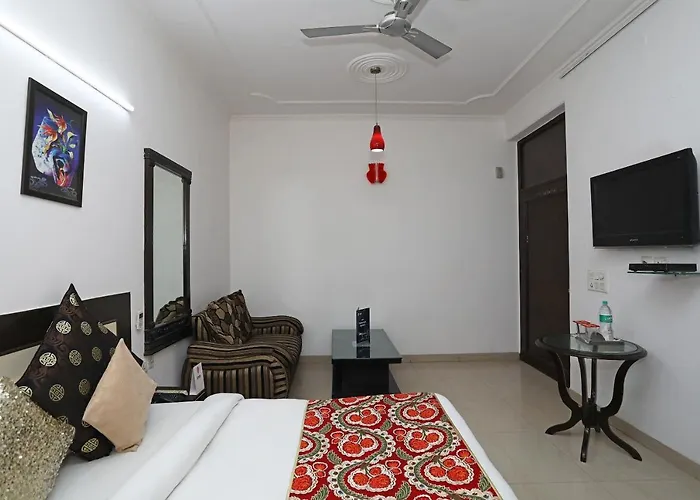 Oyo 532 Hotel Alpine Park