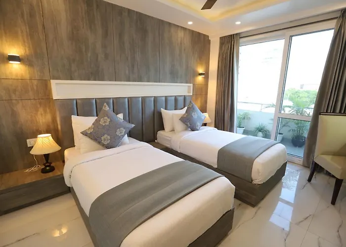 Hotel Keshav Residency Gurgaon Near Medanta