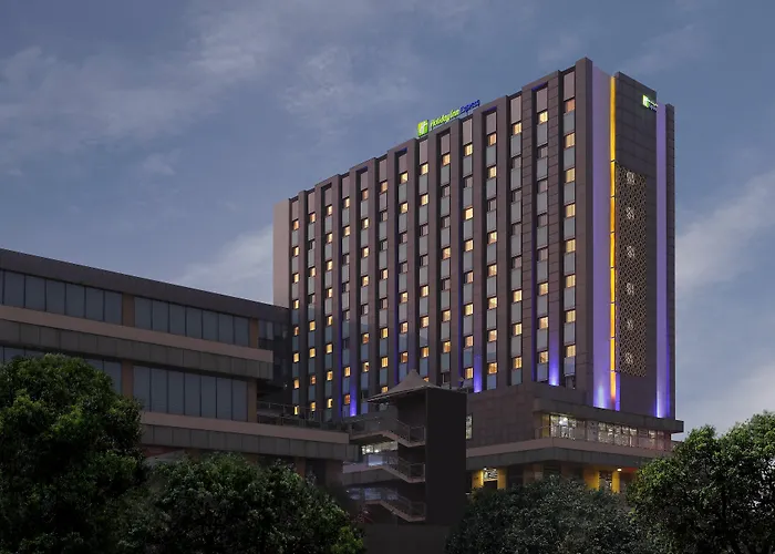 Holiday Inn Express Gurugram Sector 50