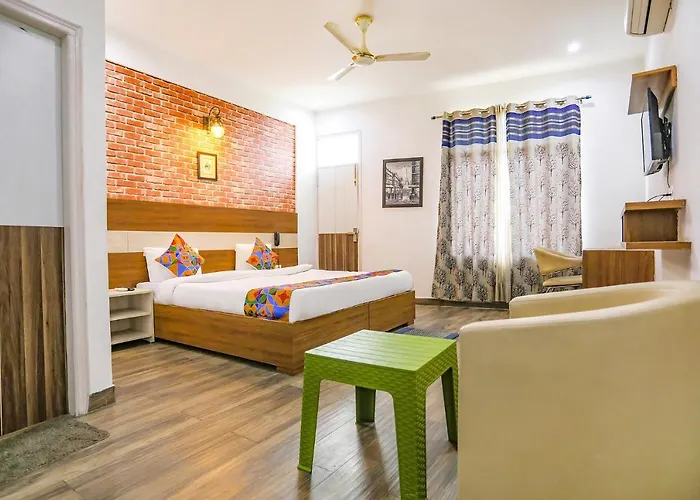 Fabhotel Aravali Suites