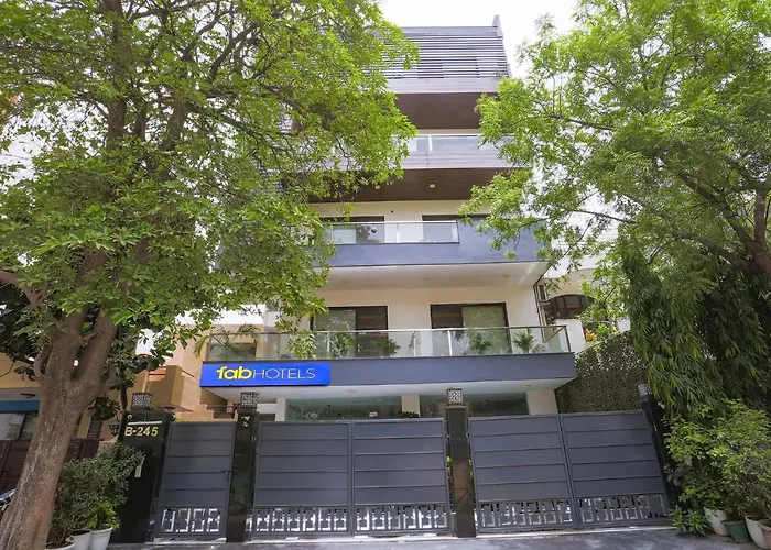 Fabhotel Ab Inn Huda City Center